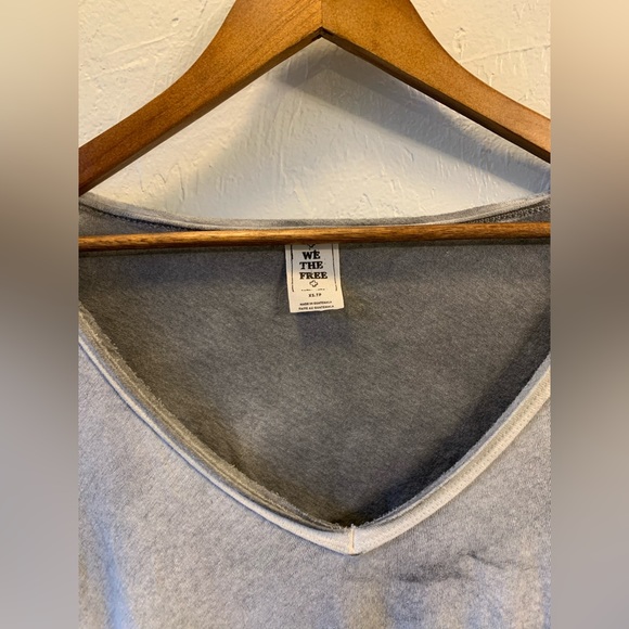 We The Free Long Beach Tee Gray Long Sleeve XS Lightweight Boho Flowy Coastal - Picture 6 of 7